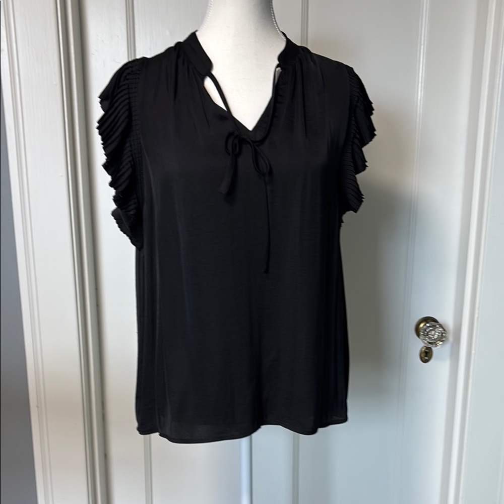 Banana Republic Black Ruffled Tie Front Blouse